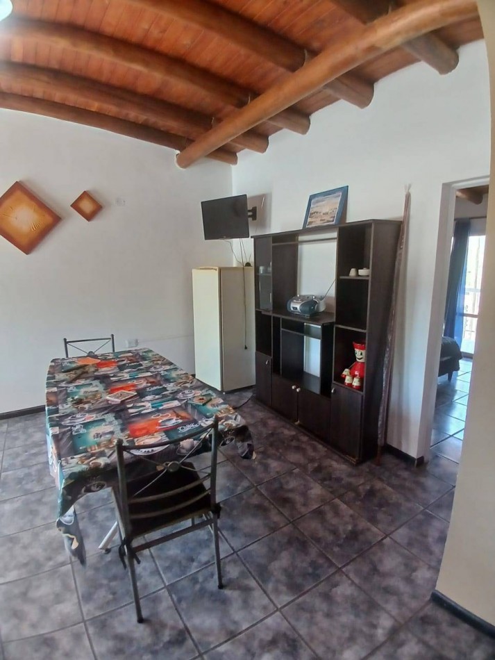 Dos departamentos con vista a las sierras