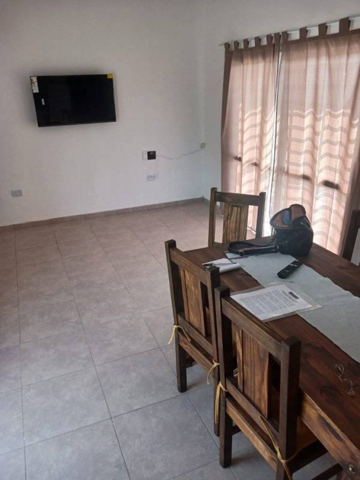 CASA TOTALMENTE AMOBLADA 