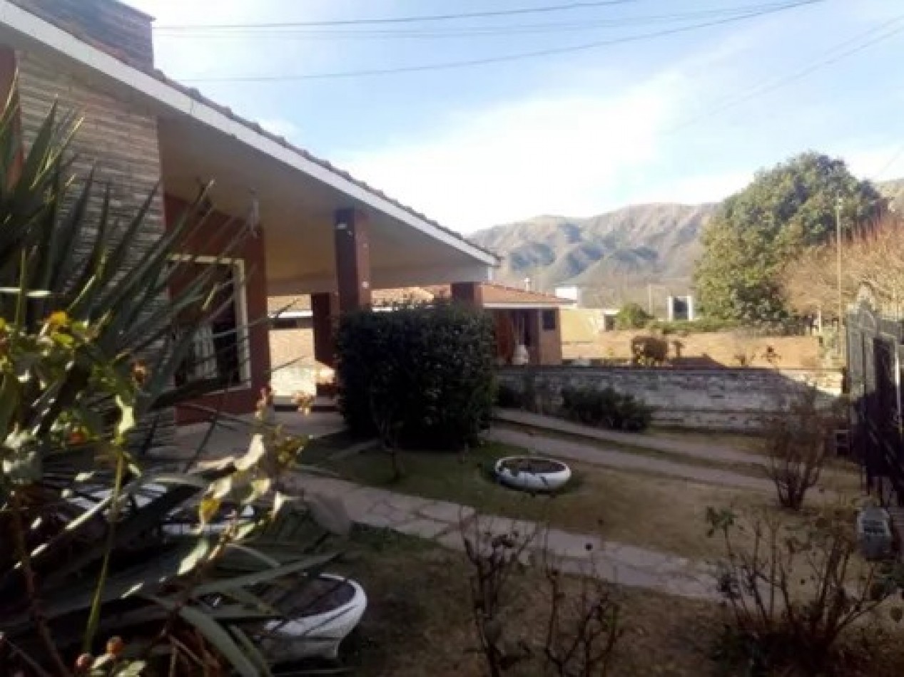 Venta Chalet + Departamento