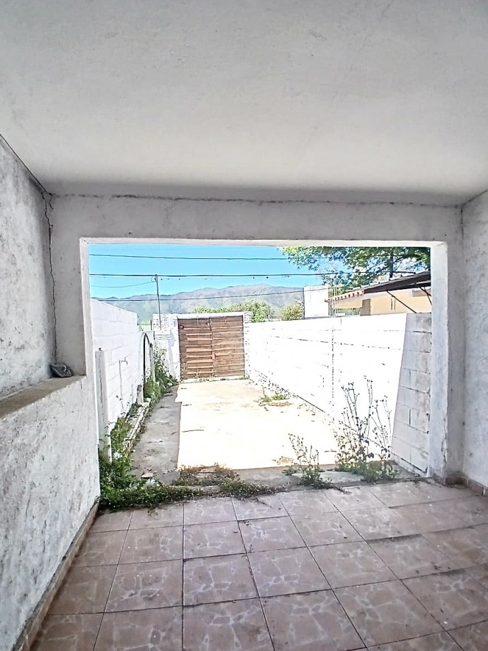 Venta Casa -2 dormitorios- Cosquin