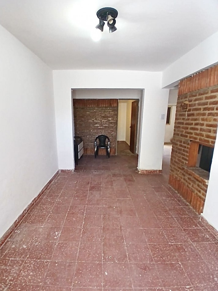 Venta Casa -2 dormitorios- Cosquin