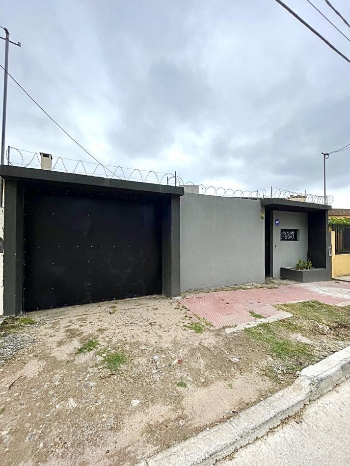 Venta casa+dpto en Cosquin