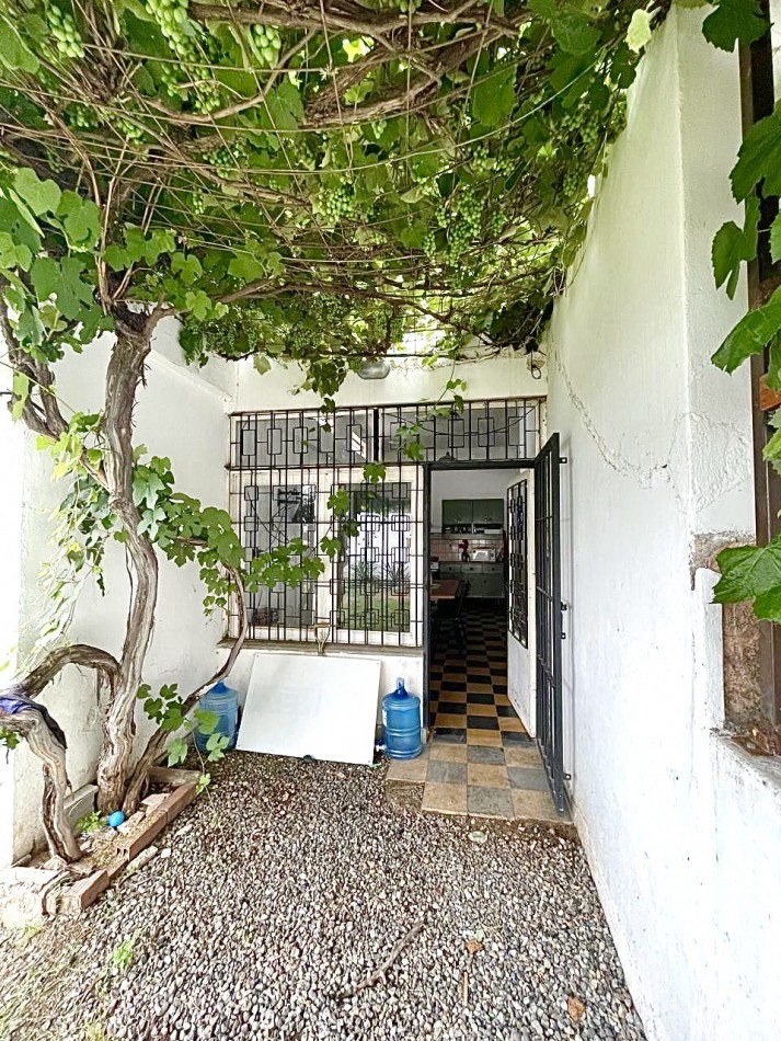 Venta casa+dpto en Cosquin