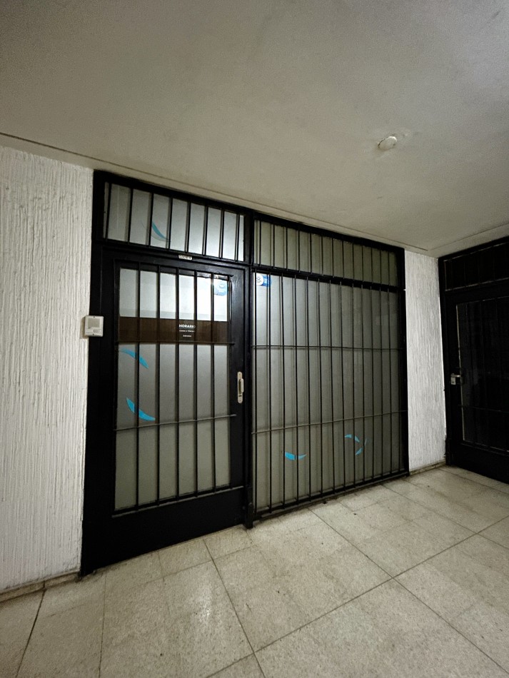 Venta de amplio Local Comercial 